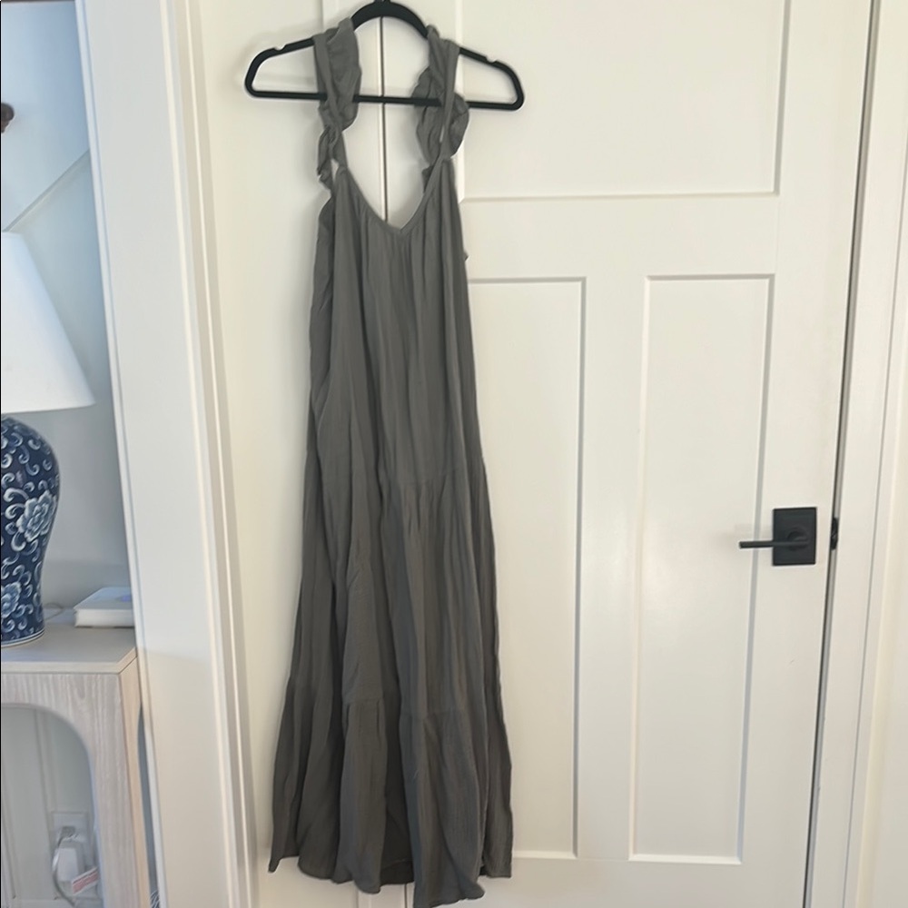 Olive Green Sleeveless Maxi Sundress